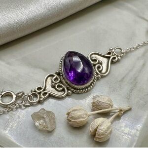 Sterling Silver Teardrop Amethyst Bracelet - Purple Gemstone